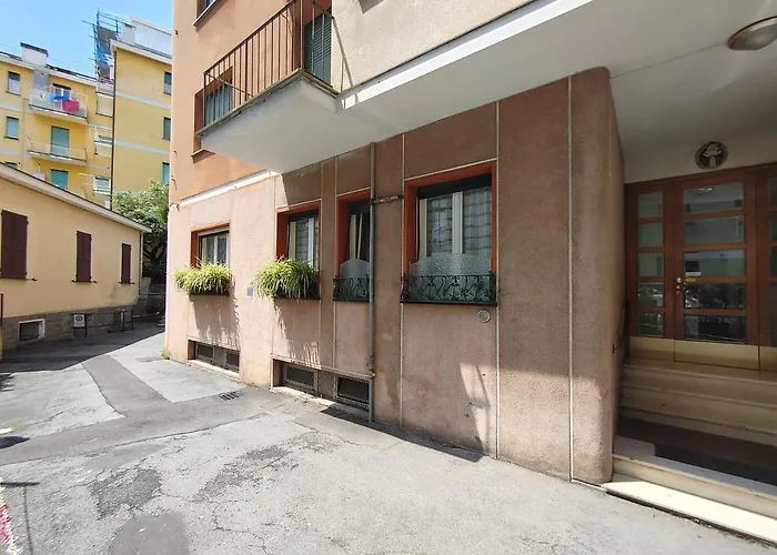 House Fiorita By World